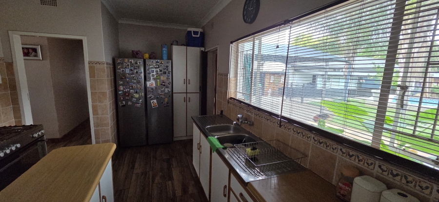 4 Bedroom Property for Sale in Monument Heights Northern Cape